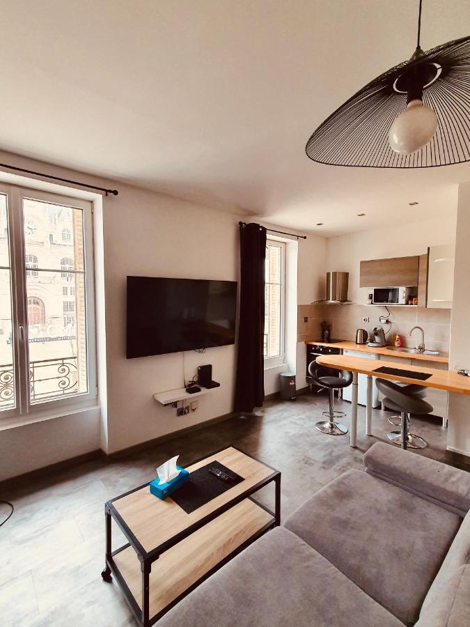 Studio De L'Hotel De Ville Charleville-Mézières 外观 照片