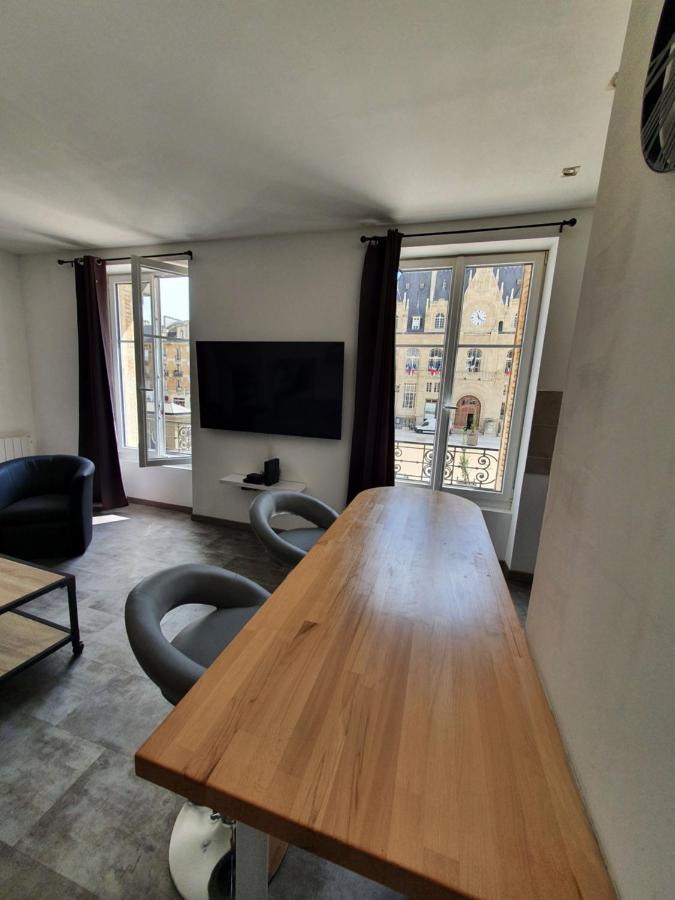 Studio De L'Hotel De Ville Charleville-Mézières 外观 照片