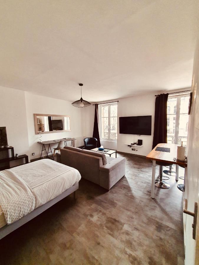 Studio De L'Hotel De Ville Charleville-Mézières 外观 照片